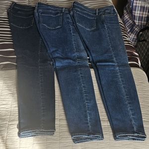 Gently Used 3x Old Navy Built-In Warm Jeggings Size 6